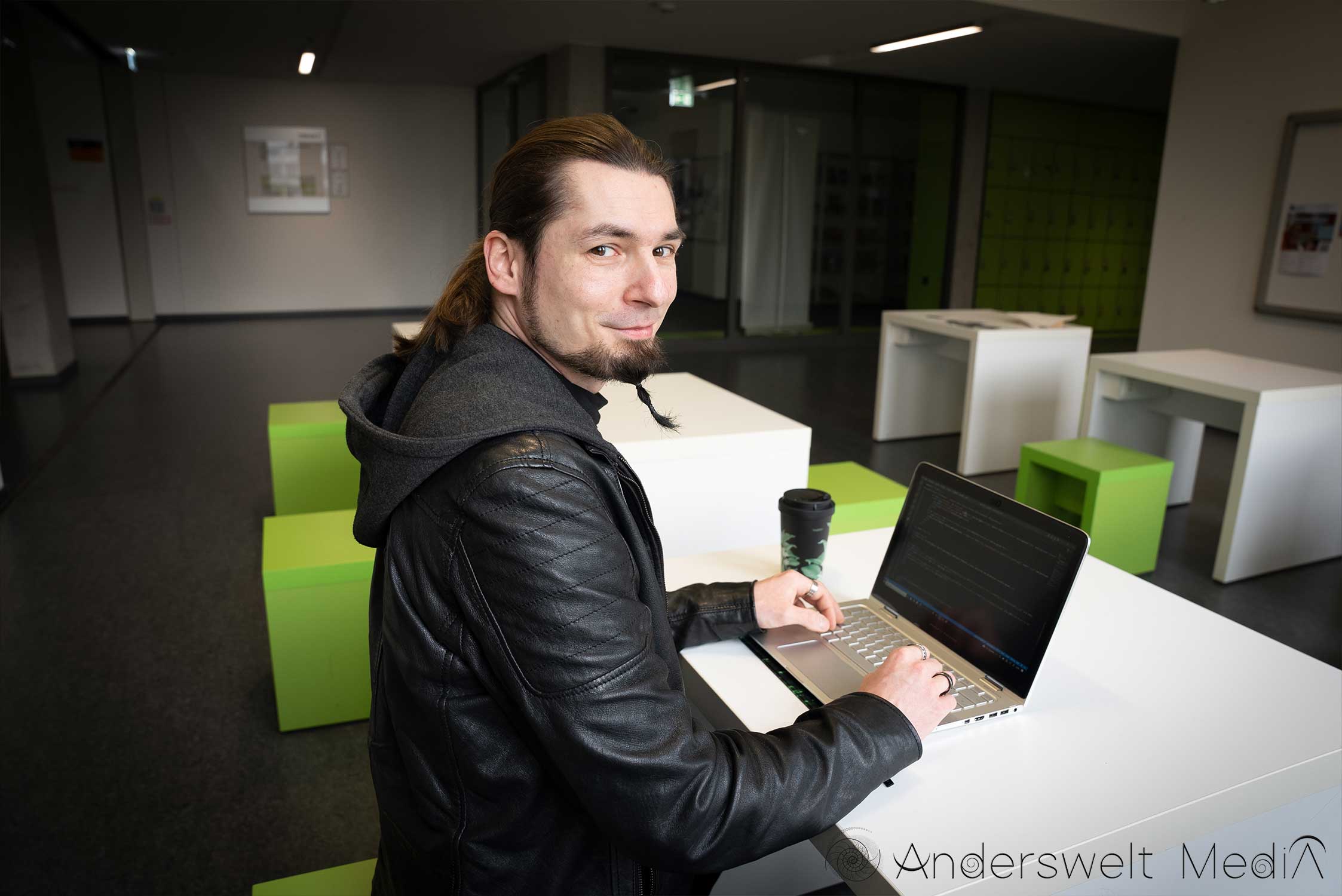 Anderswelt Media Mike Modulacja Profilbild Mike Modulacja Profilbild